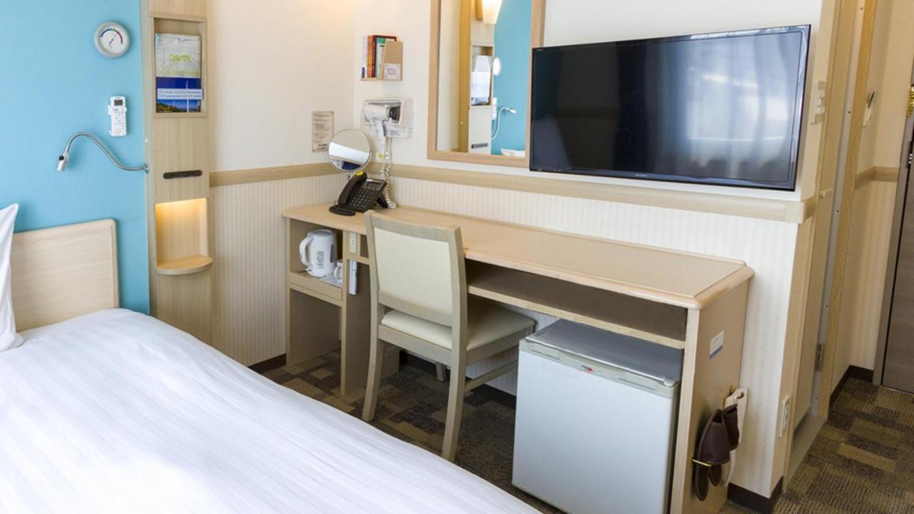 Toyoko Inn Nishi Funabashi Baraki Inter Ičikawa Exteriér fotografie